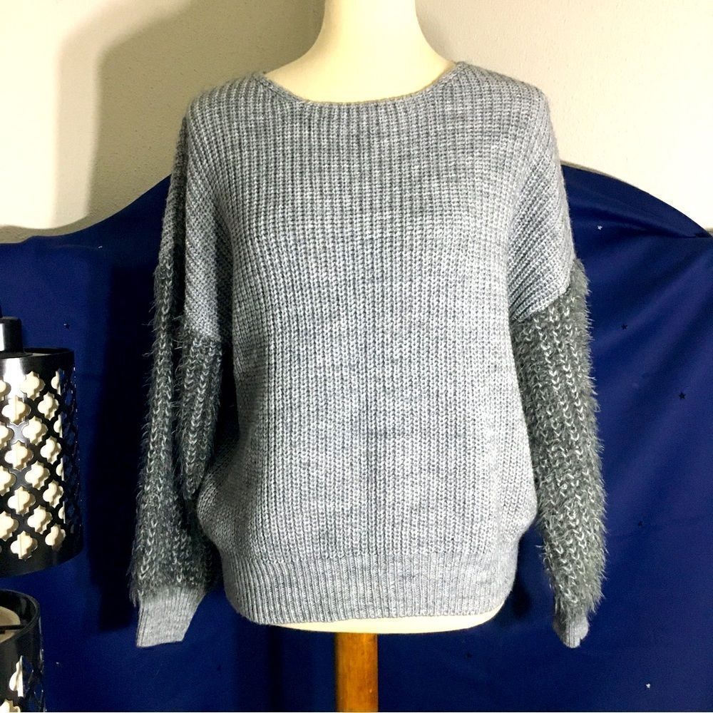 Berretti Gray Knit Sweater Top Size Small